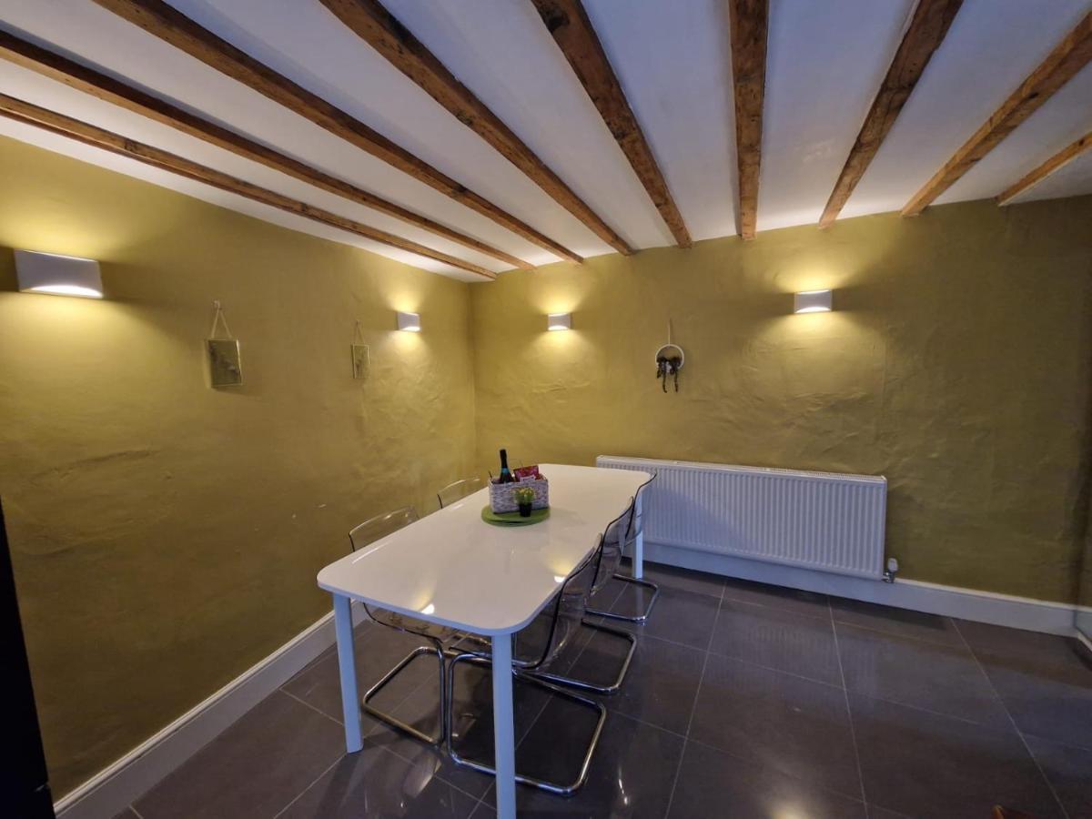 Courtyard Cottage Cartmel Bagian luar foto